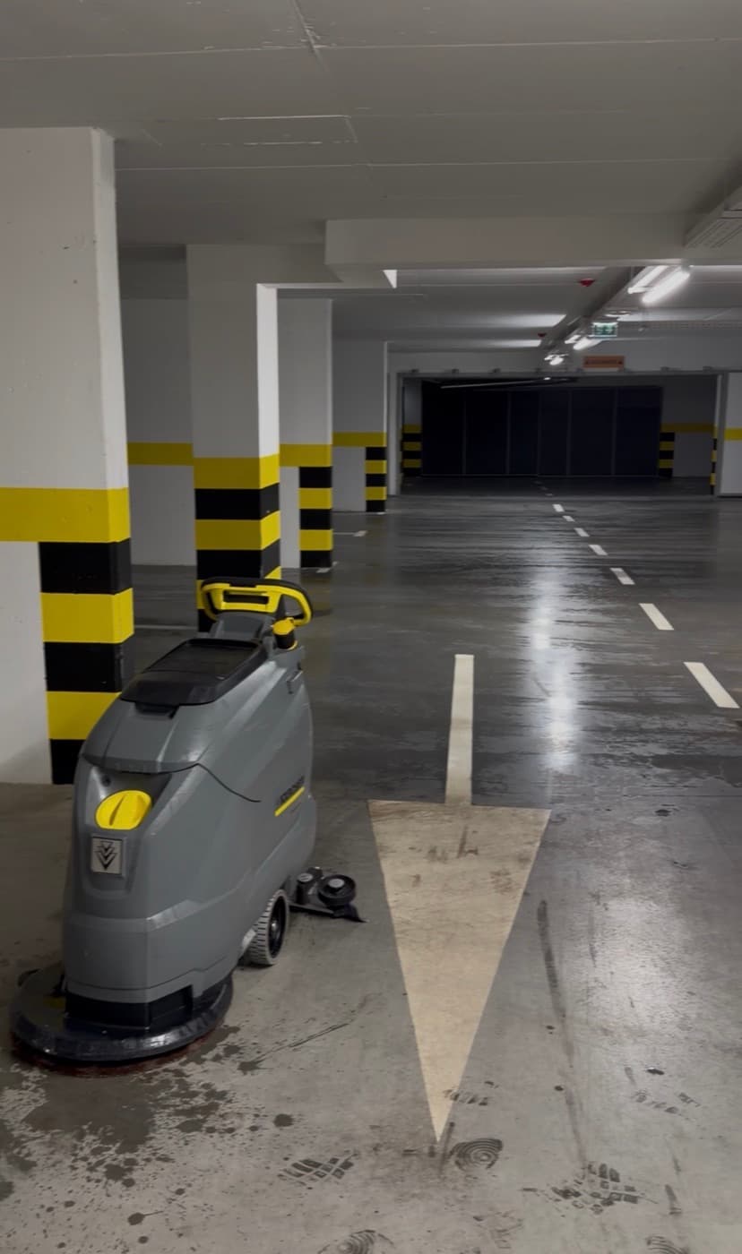Čišćenje garaže profesionalnim strojem — Pro Clean Zagreb