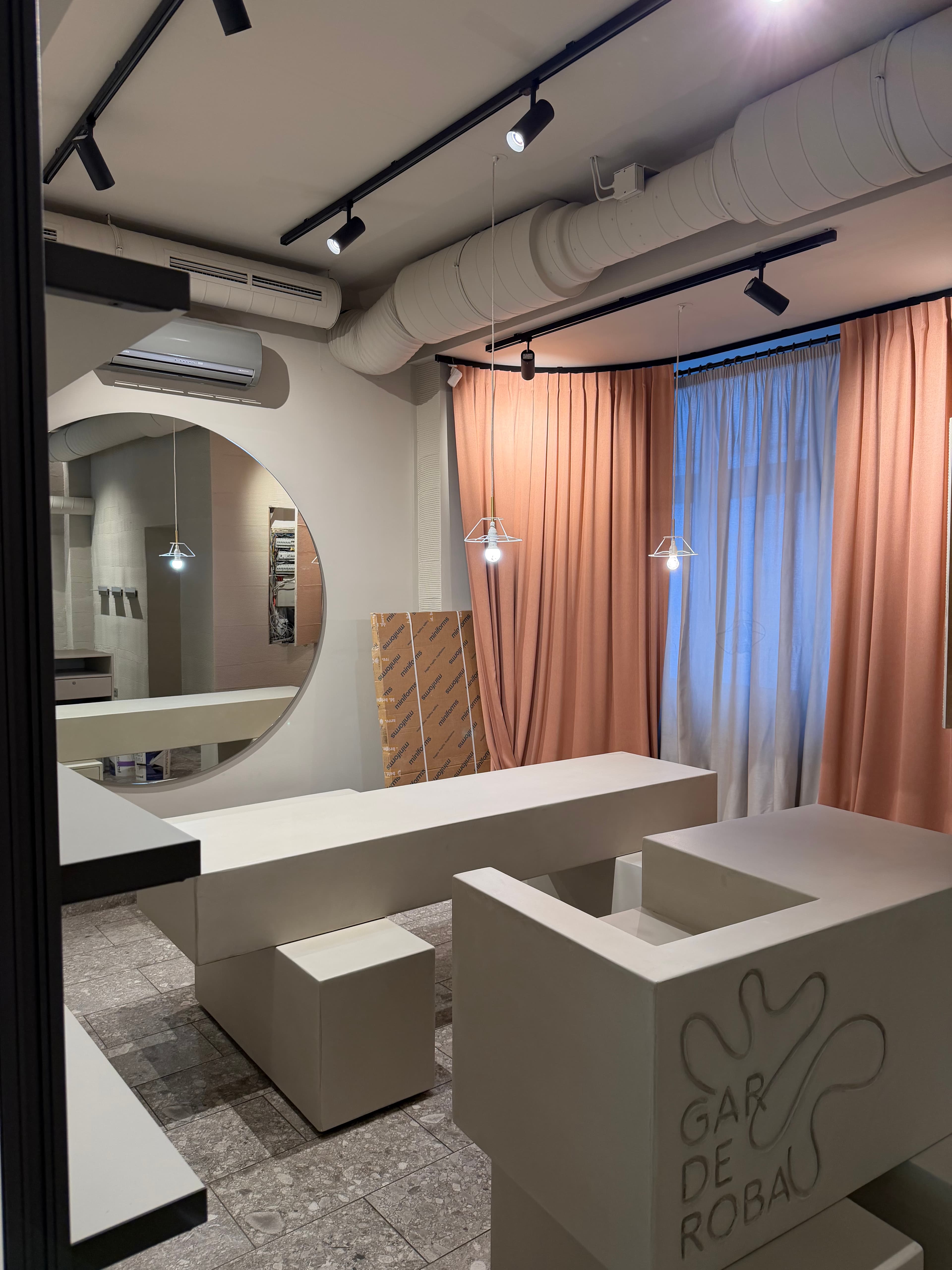 Garderoba Store čišćenje — Pro Clean Zagreb